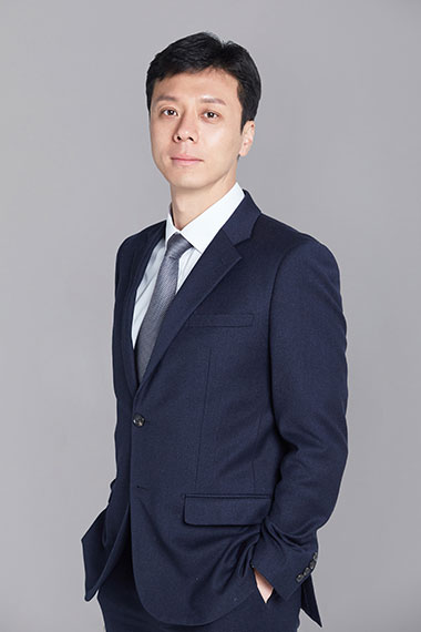 김현웅